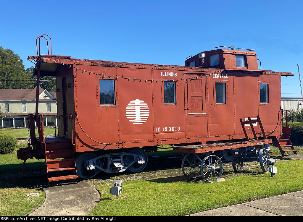 ICG 199813 Caboose